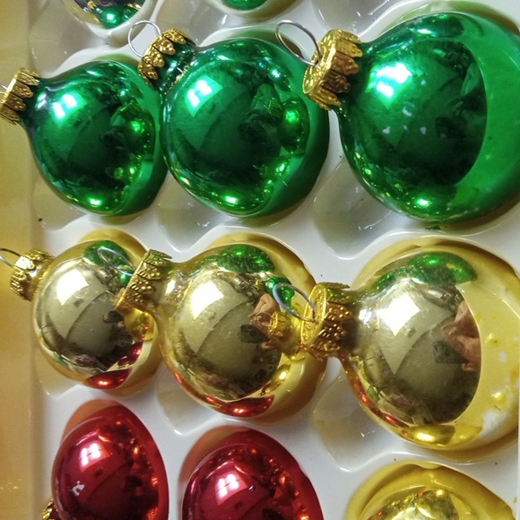 Bin001 18 Vintage Mercury Glass Ornaments - Picture 6 of 8